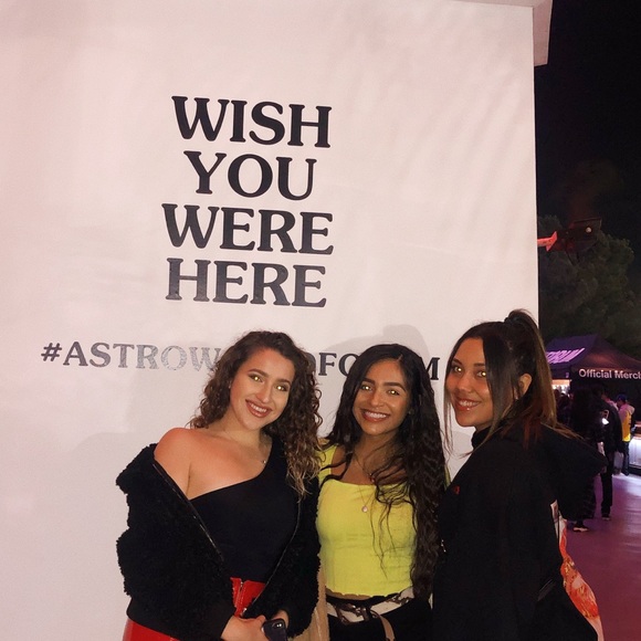 Meet your Posher, Emily - Picture 8 of 8